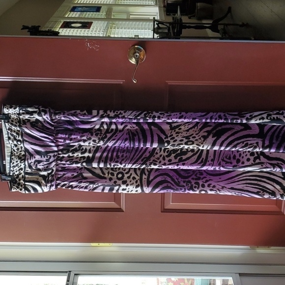 Boston Proper purple animal print maxi dress. Strapless size 4 - Picture 2 of 11